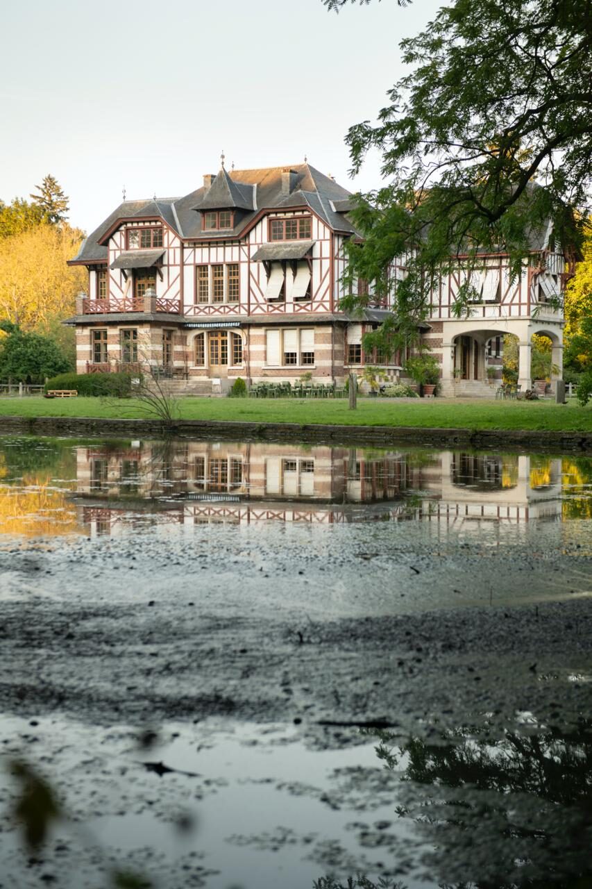 Domaine de la Nèle — the château and grounds