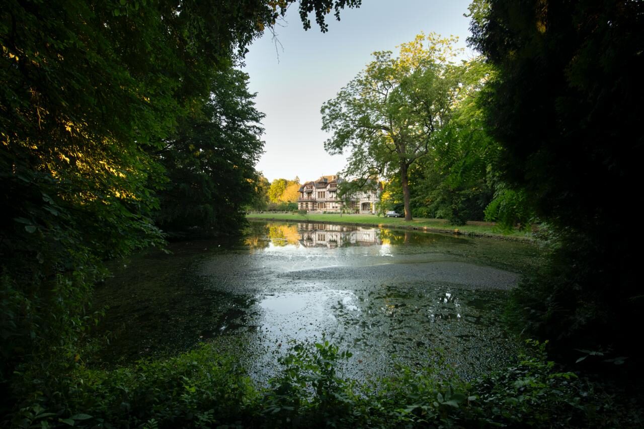 Domaine de la Nèle — the ten-hectare park